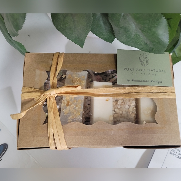 PureandNatural Goat Milk Soap gift box 9oz Hand Crafted w soap saver/exfoliating - Picture 13 of 14